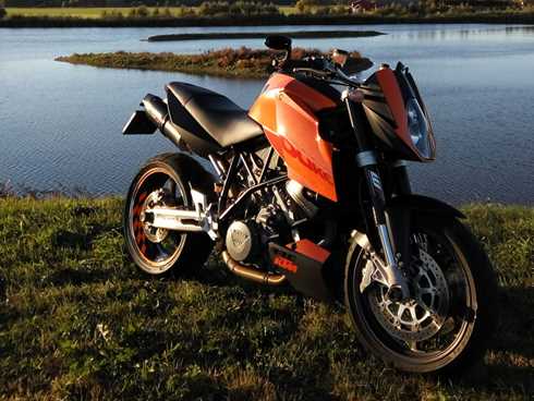 KTM 990 Duke stulen i Halmstad